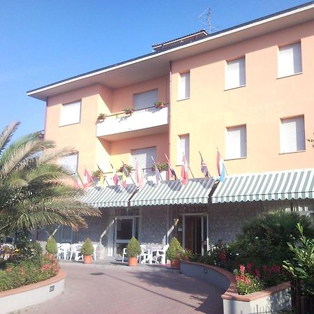 Hotel Trasimeno Bittarelli Castiglione del Lago Extérieur photo