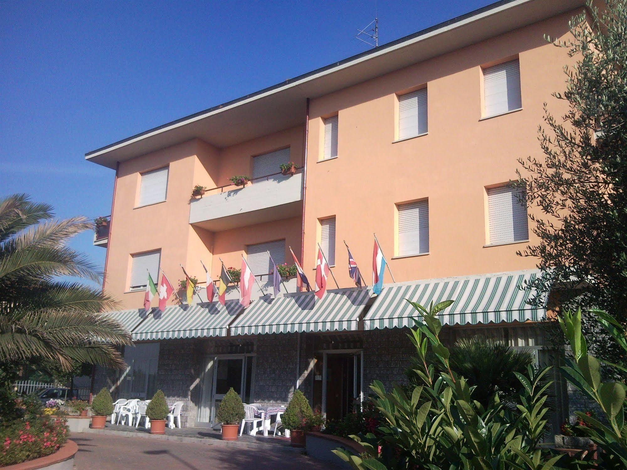 Hotel Trasimeno Bittarelli Castiglione del Lago Extérieur photo